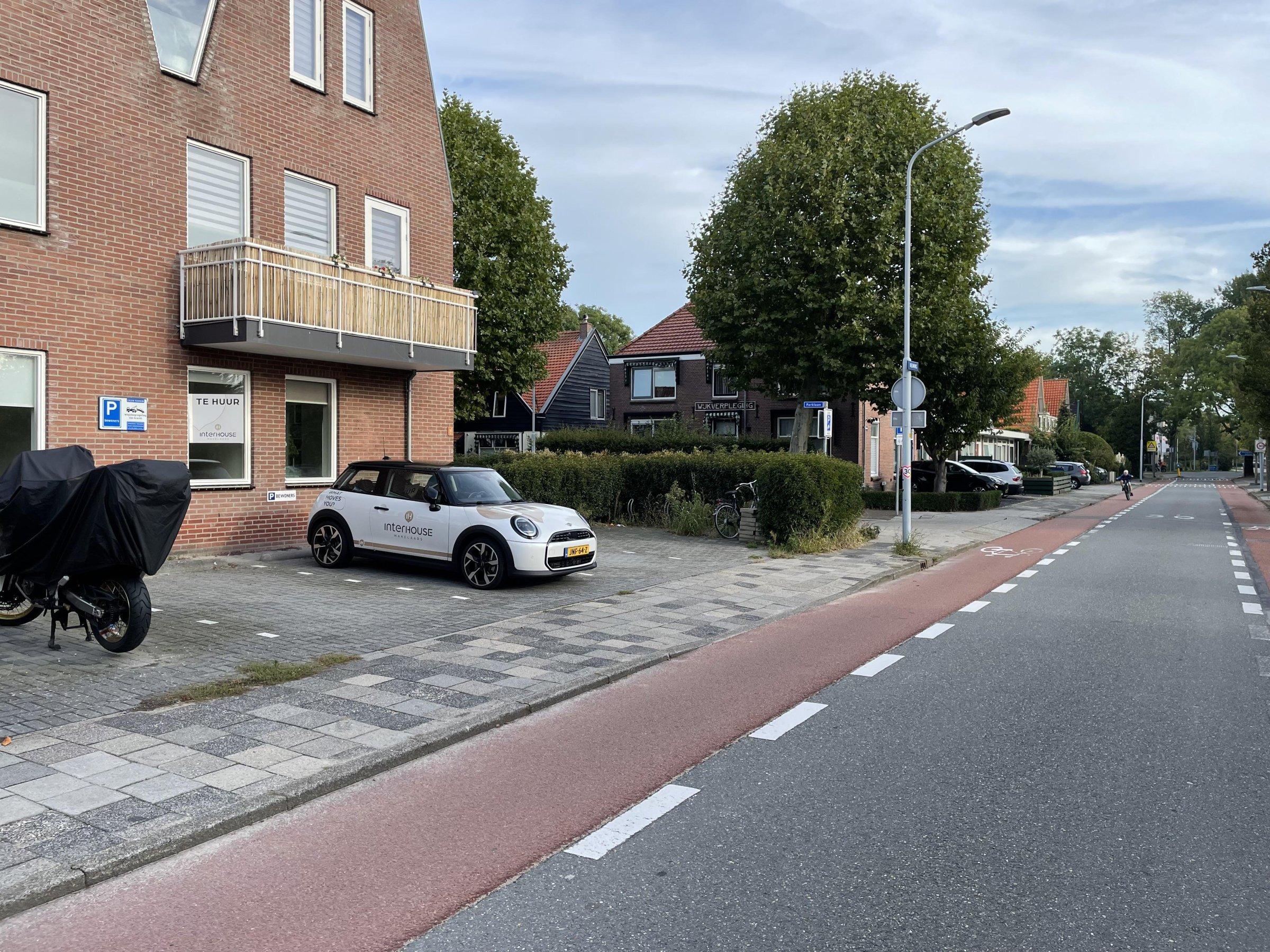Appartement te huur: Parklaan, Hoofddorp