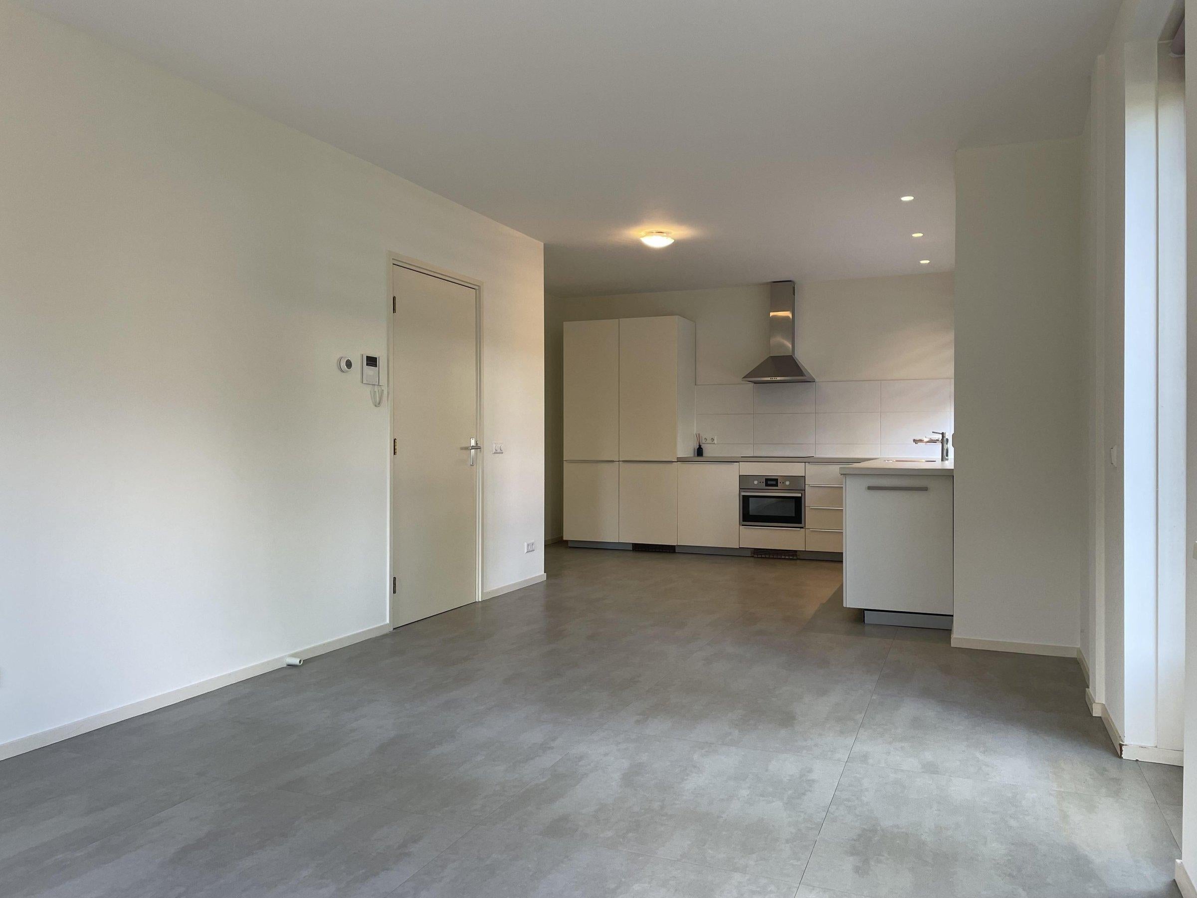 Appartement te huur: Parklaan, Hoofddorp