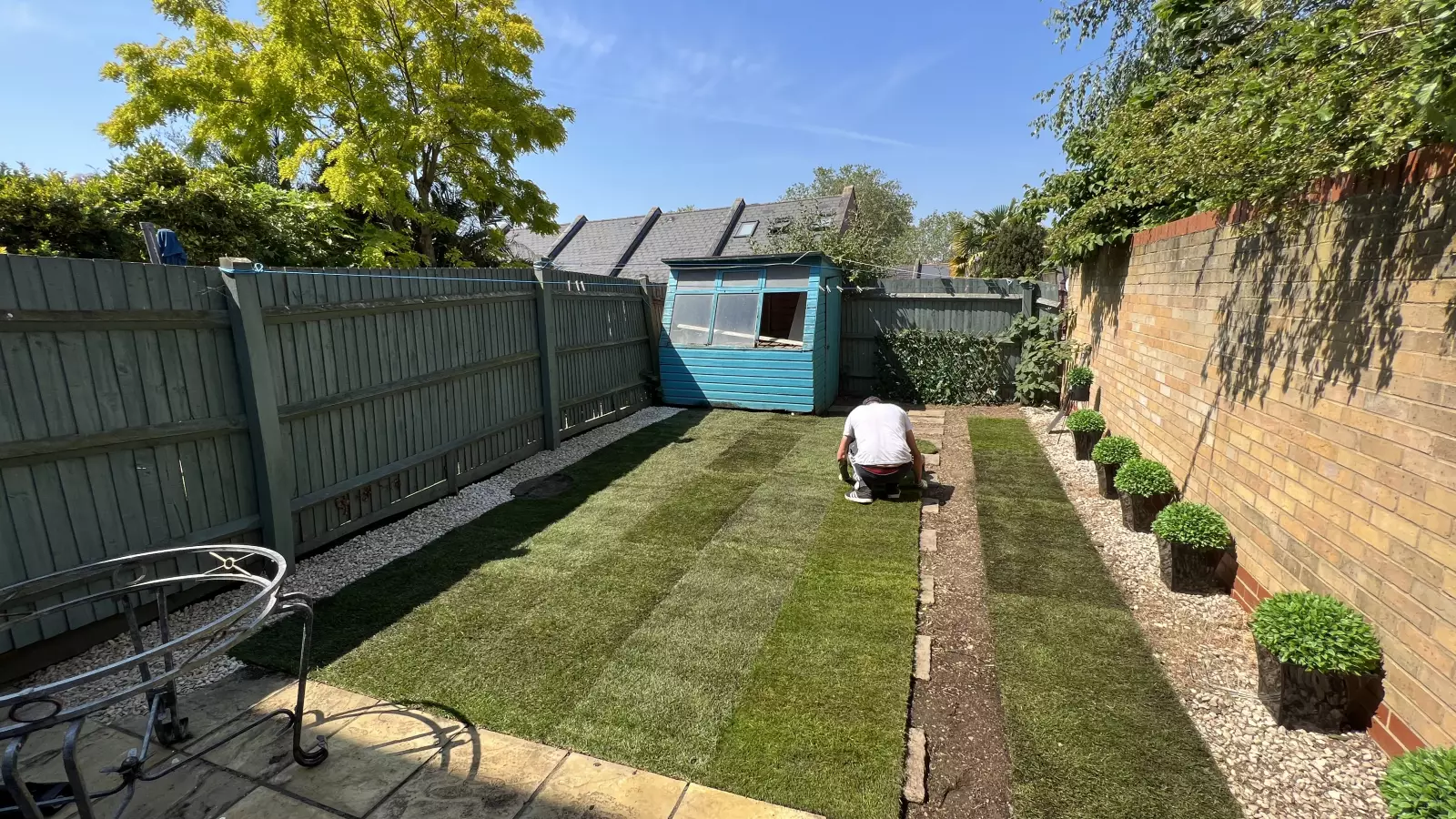 Flat Grimsby Grove in Greater London
