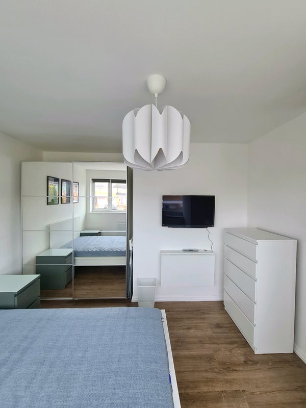 Room Hazel Croft in Metropolitan Borough of Solihull