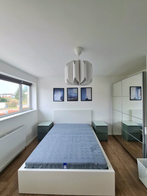 Room Hazel Croft in Metropolitan Borough of Solihull