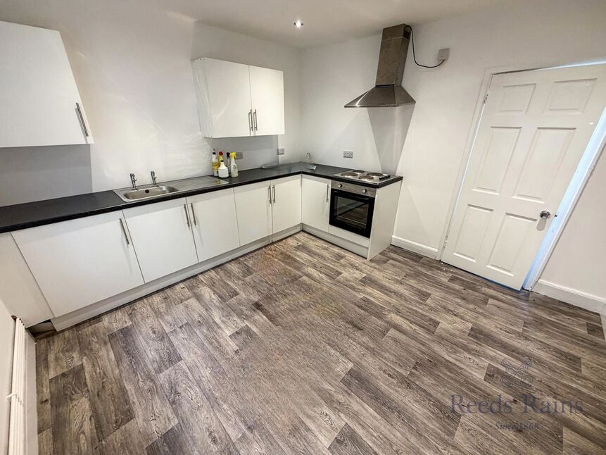 Flat Heathcote Street in Kidsgrove