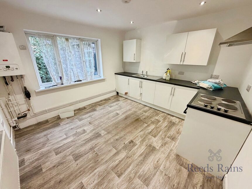 Flat Heathcote Street in Kidsgrove