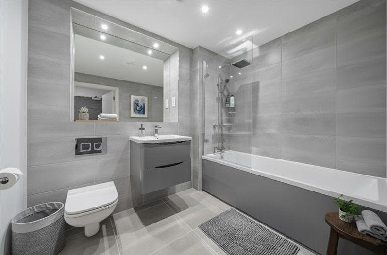 Flat Goddard Road in Greater London