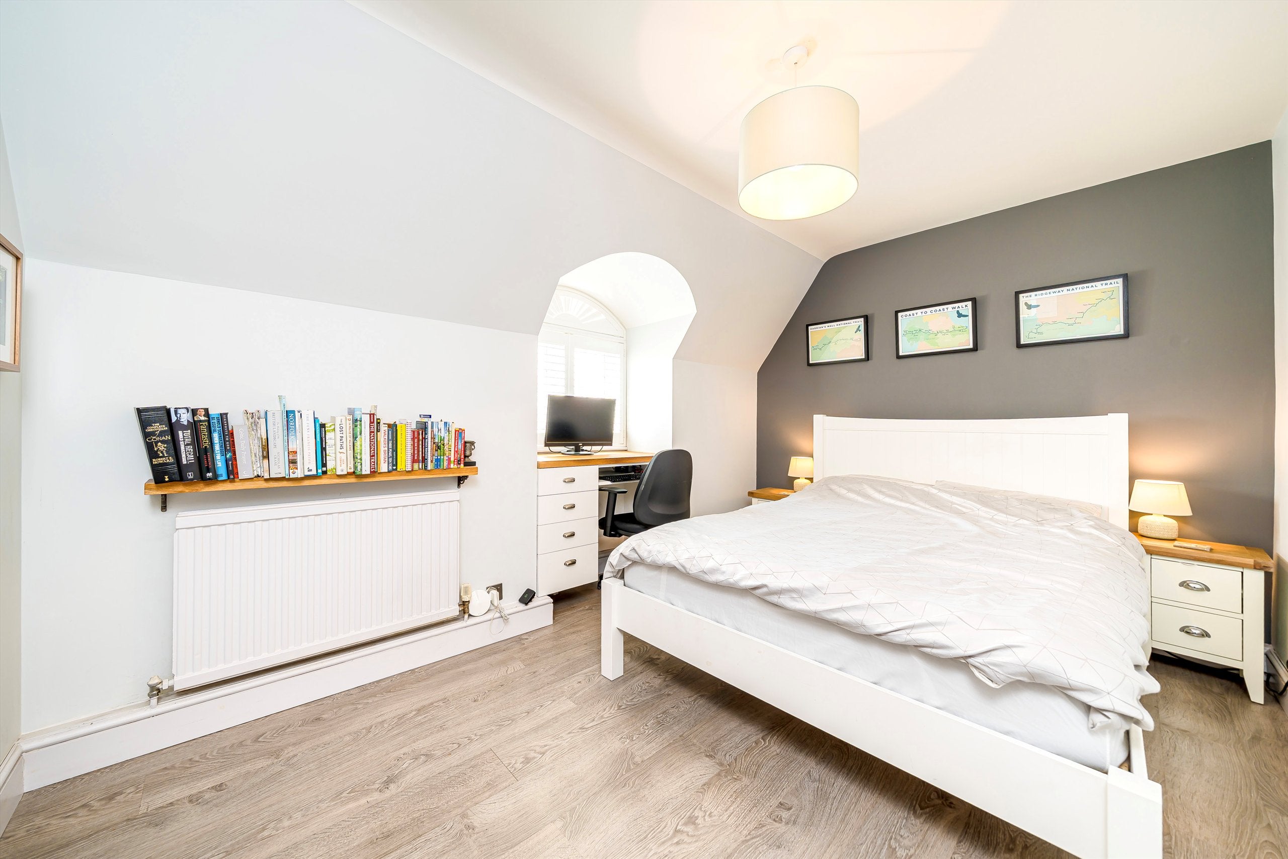 Flat Bowyer Street in Greater London