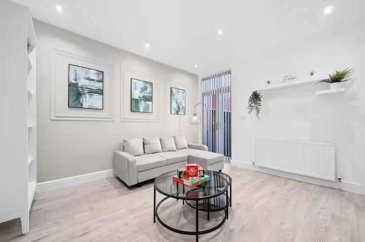 Room Monton Street in Manchester