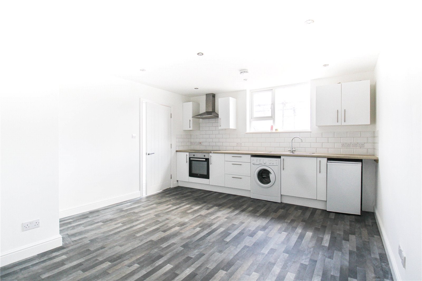 Flat Saint Peters Rise in Bristol