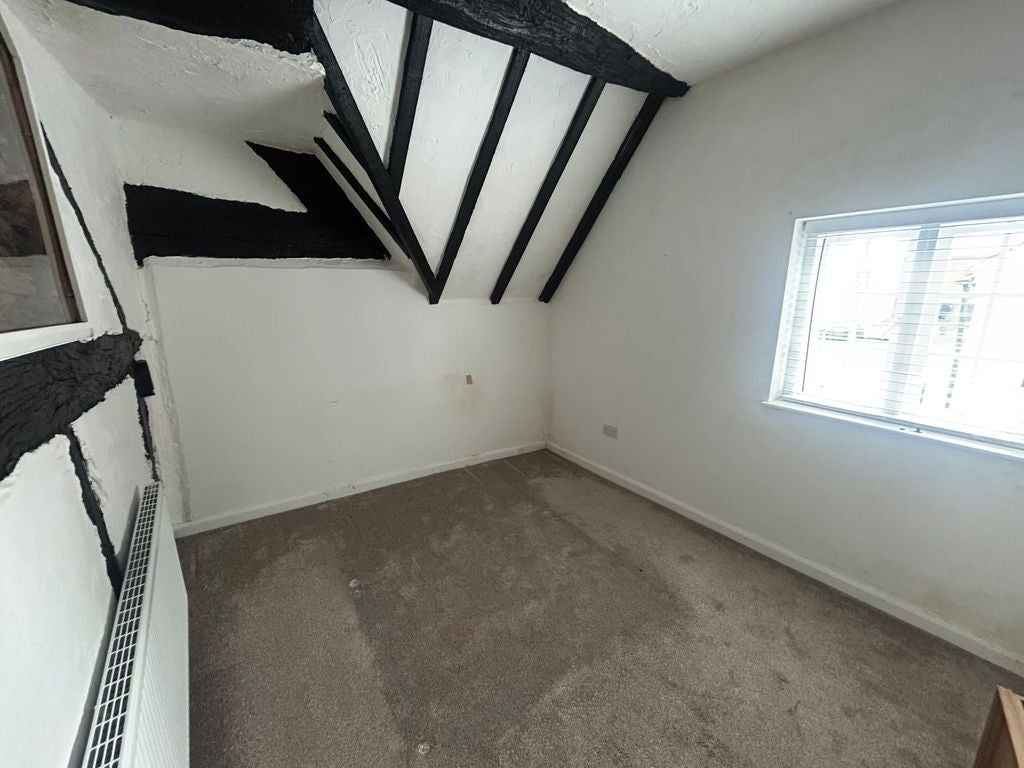 House Bear Hill in Bromsgrove