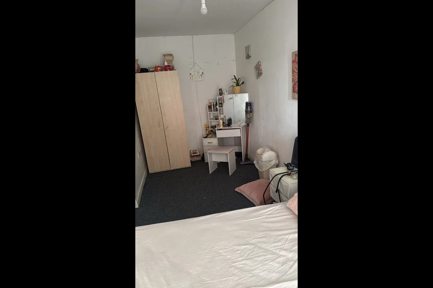 Room Chalvey Road East in Slough