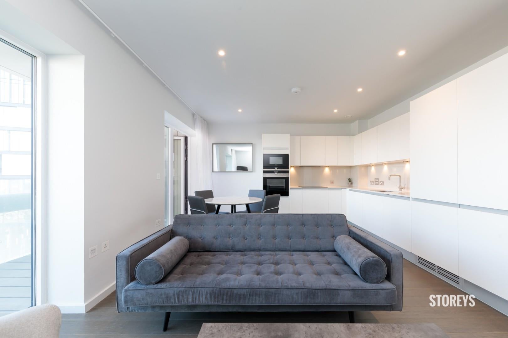 Flat York Way in Greater London