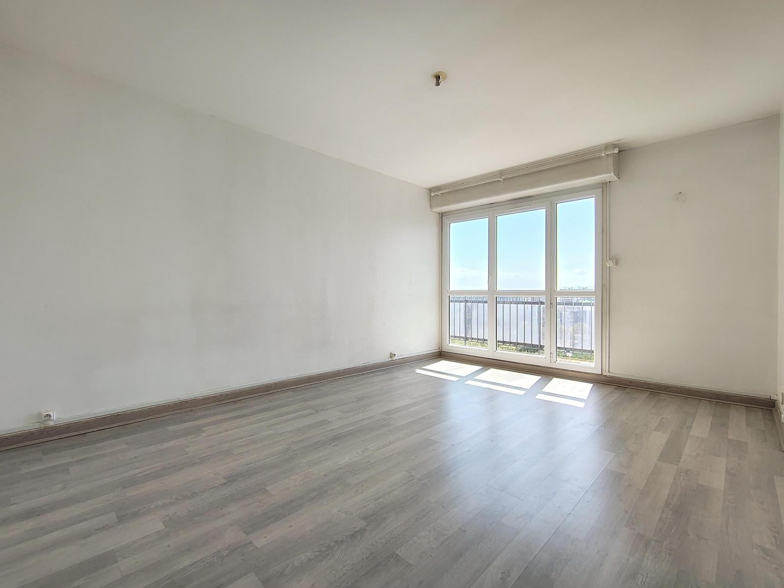 Appartement Place George Sand à Rillieux-la-Pape