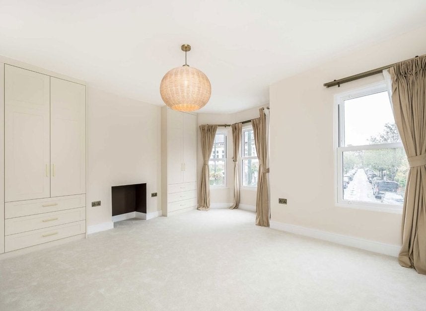 House Napoleon Road in Greater London