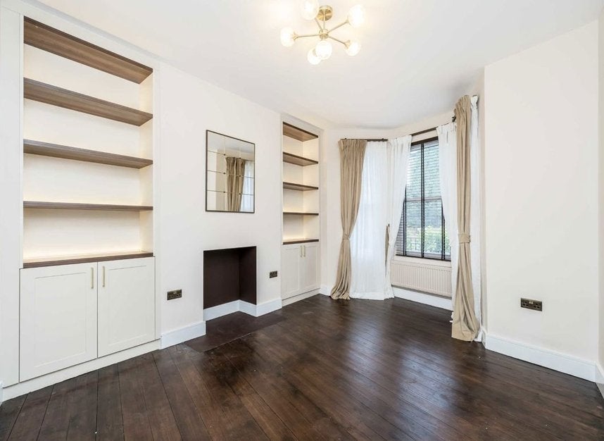 House Napoleon Road in Greater London