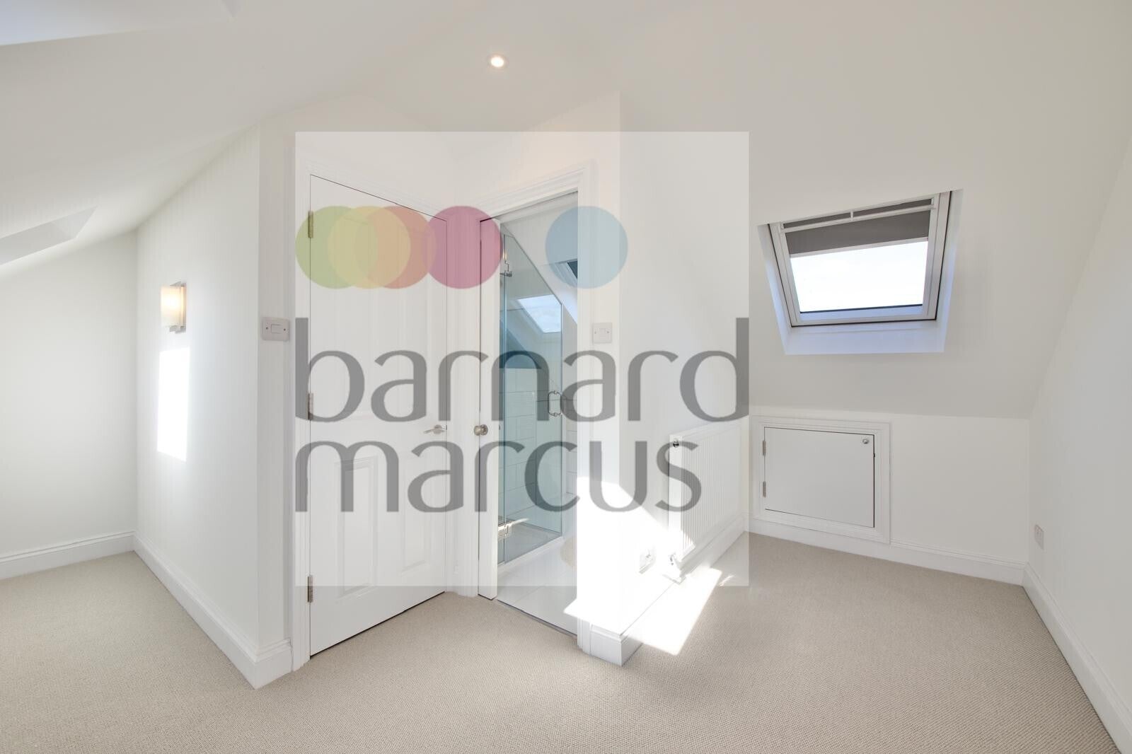 Flat Tewkesbury Terrace in Greater London