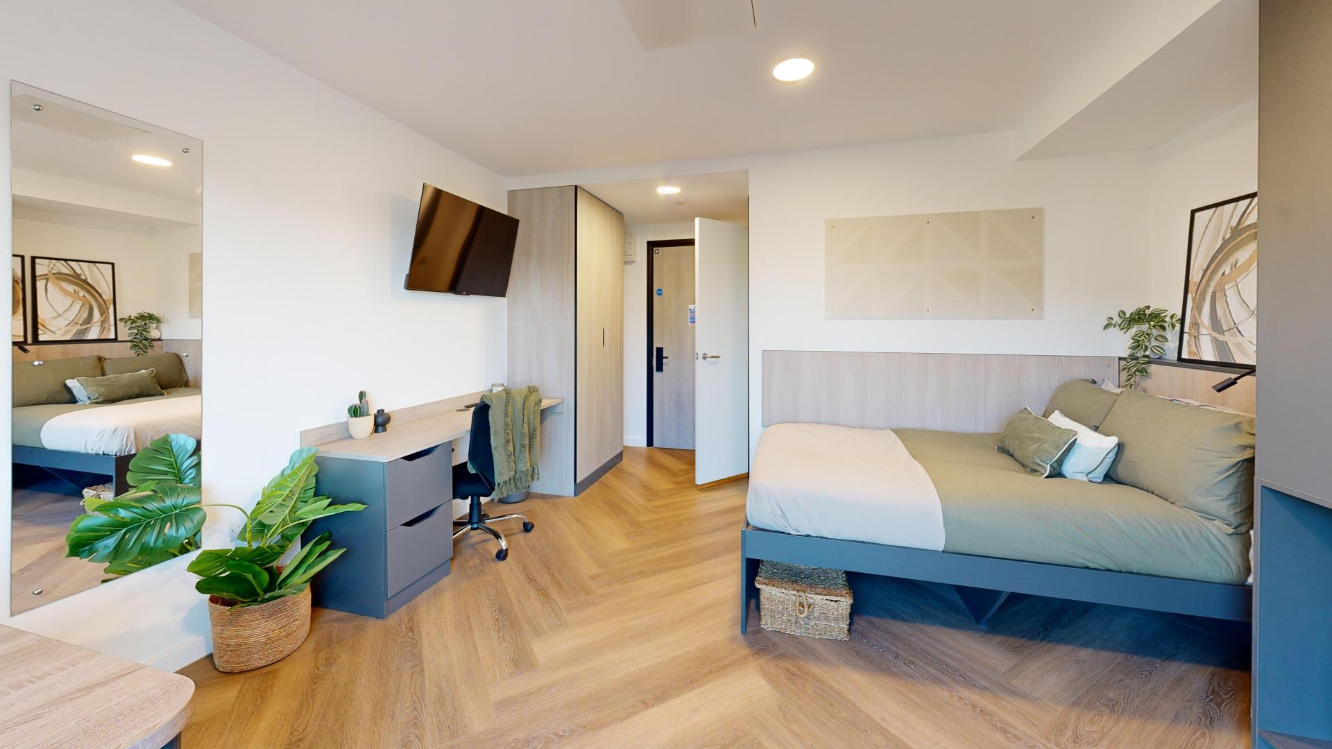 Room Radmarsh Road in Nottingham