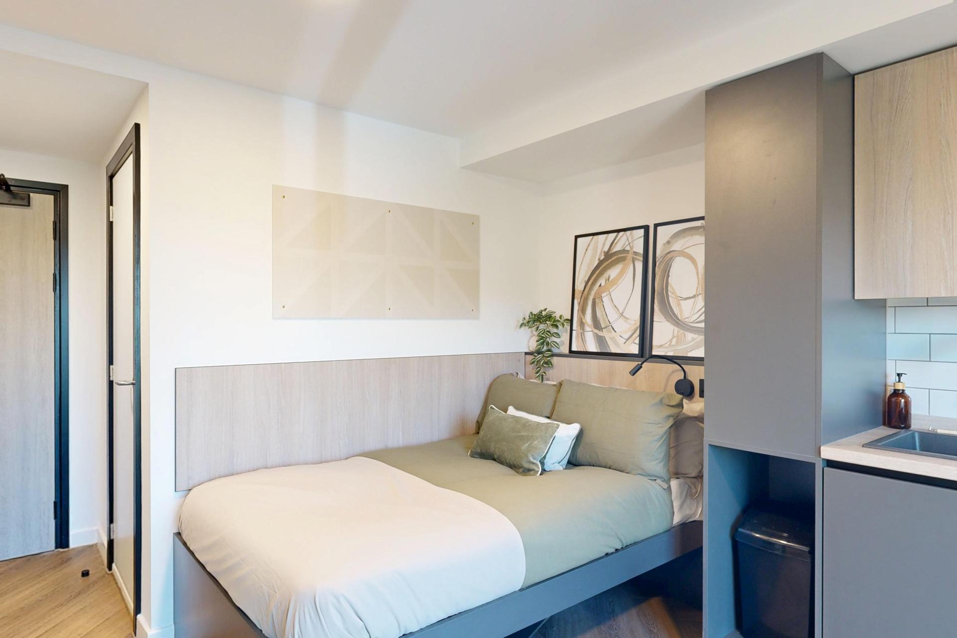 Room Radmarsh Road in Nottingham