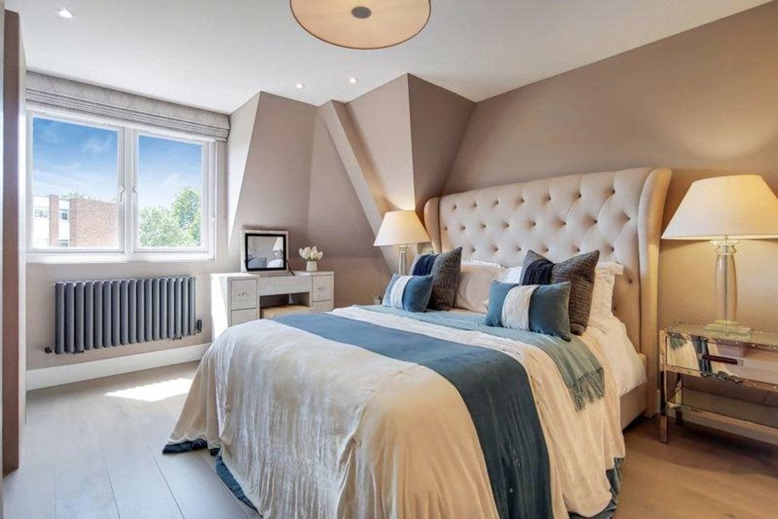 Flat Woodlands in Greater London