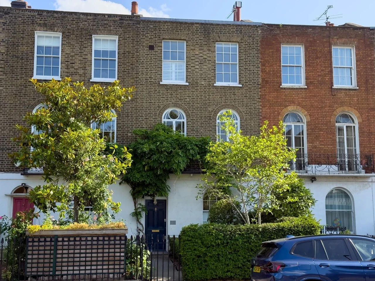 House Balls Pond Road in Greater London