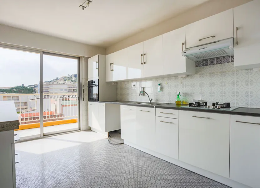 Appartement Avenue Janvier Passero à Mandelieu-la-Napoule