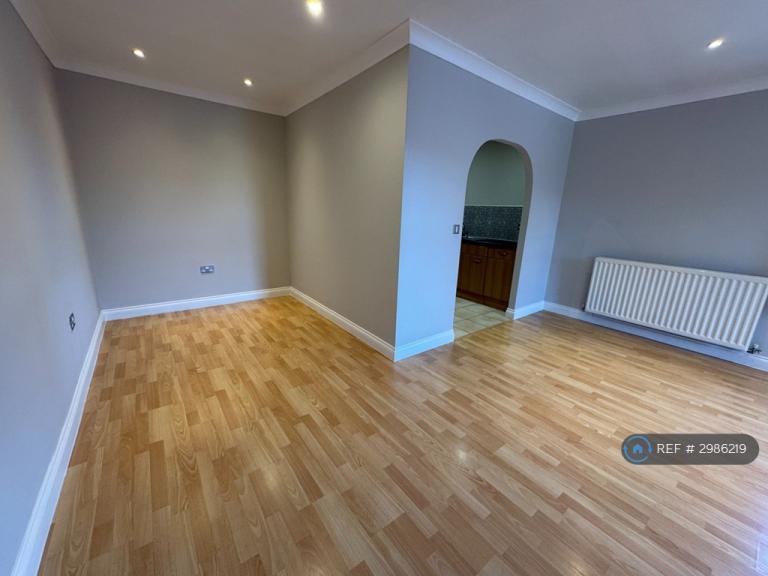 Flat Weavers Court in Chorley