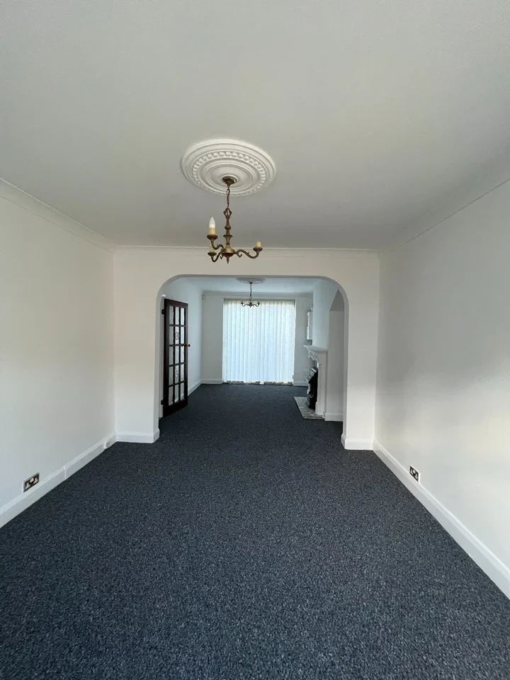 House Donald Drive in Greater London