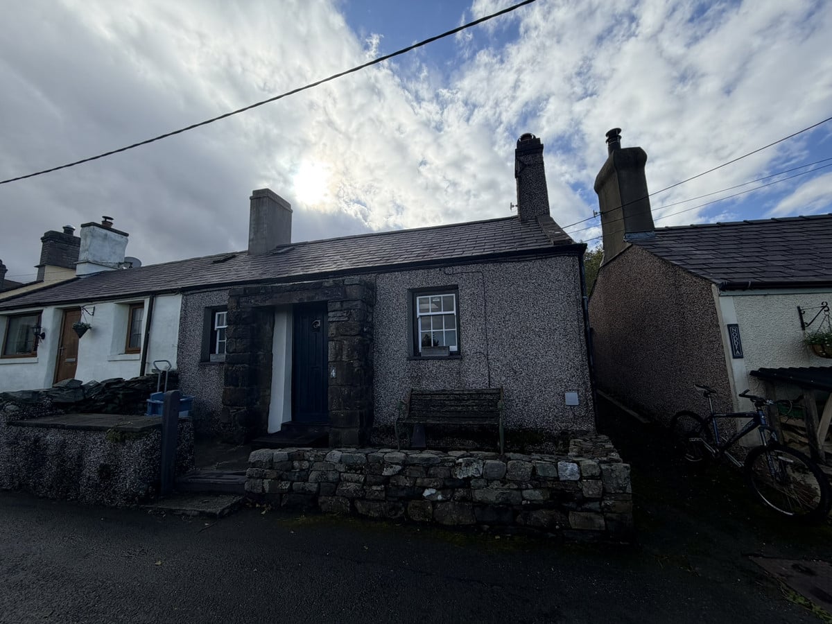 House Rhyd y Groes in Pentir