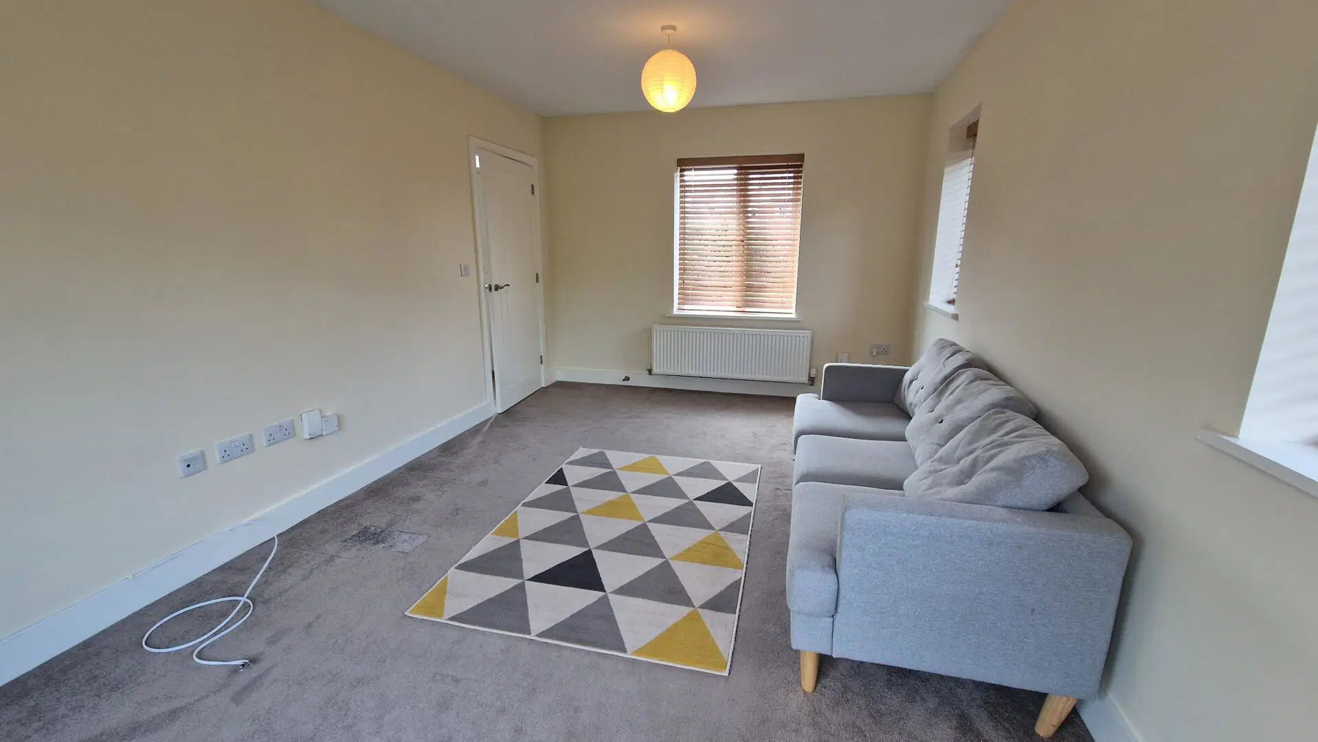 House Laing Close in Rugby