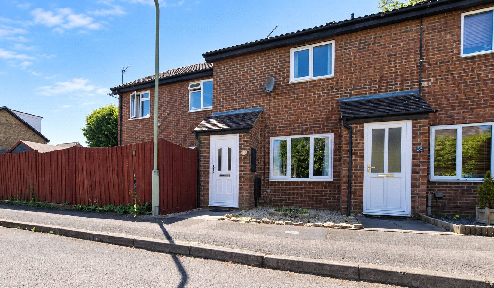 House Riley Close in Vale of White Horse