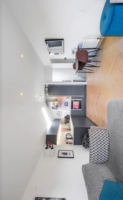 Room Cornford Grove in Greater London