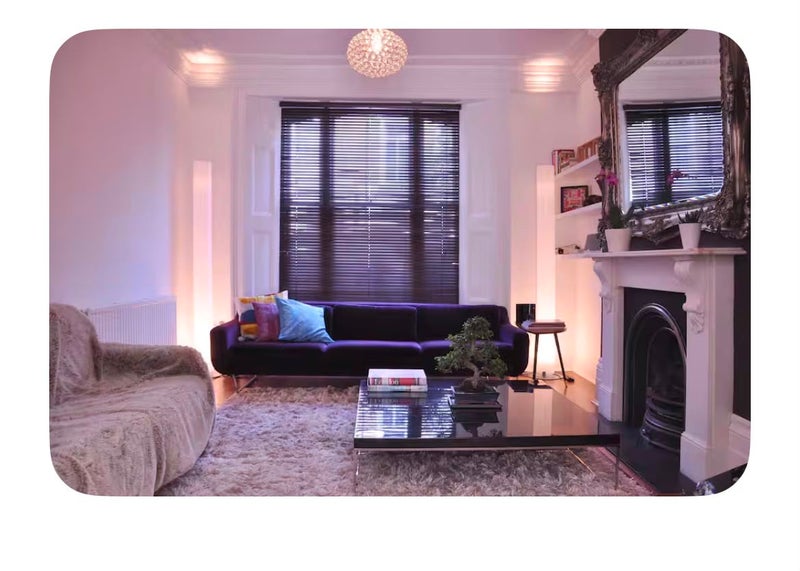 Room Almeida Street in Greater London