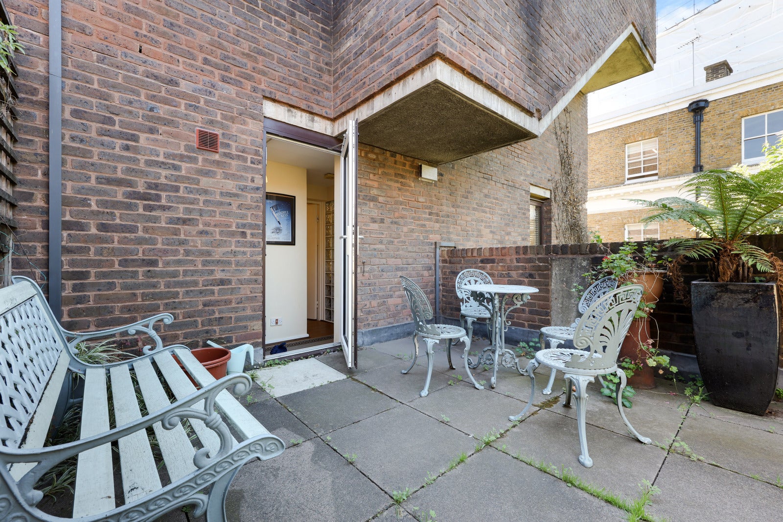 Flat Shelton Street in City of Westminster