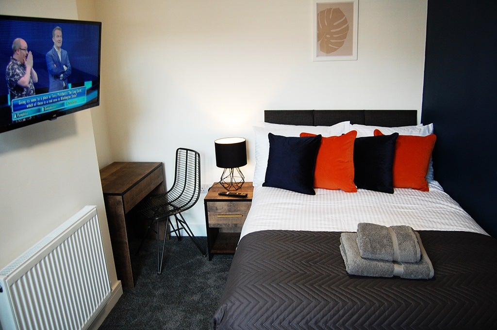Room Florence Street in Barrow-in-Furness