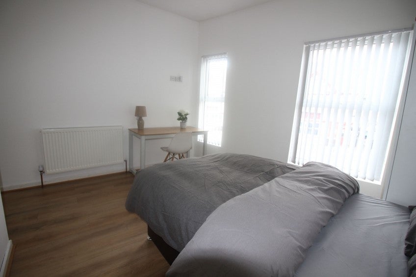 Room Humber Road in Coventry