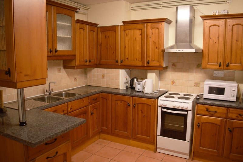 Room Broadway in Pontypridd