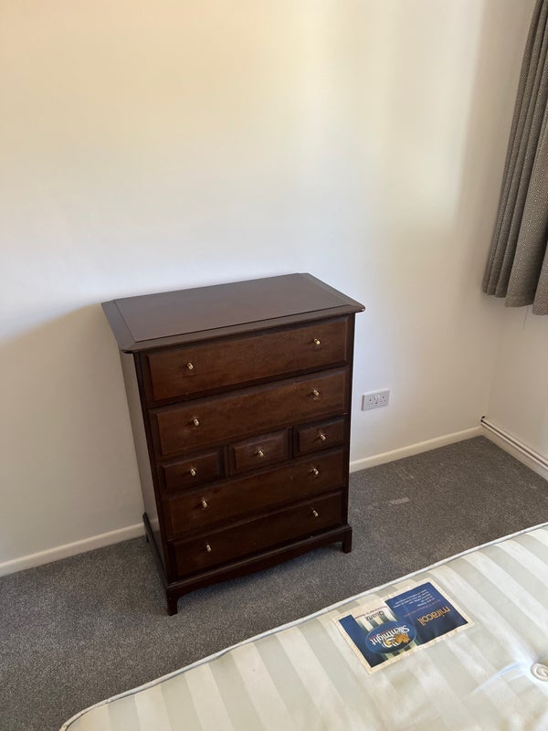 Room Warland Way in Corfe Mullen