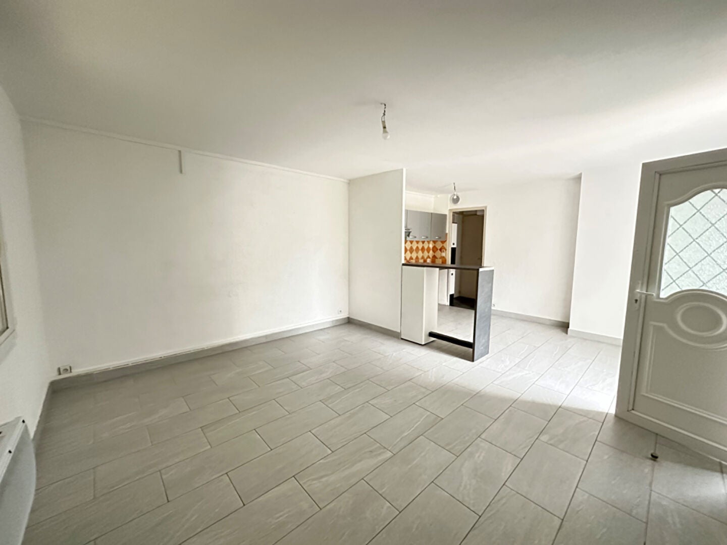 Appartement Place De Gueydan à Gardanne
