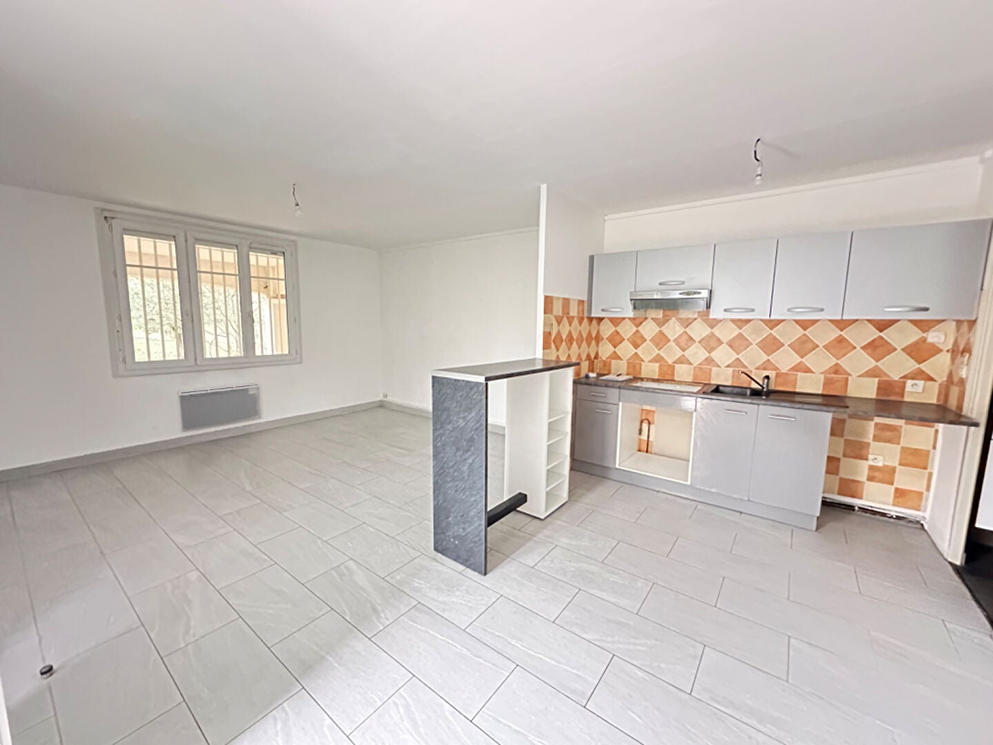 Appartement Place De Gueydan à Gardanne