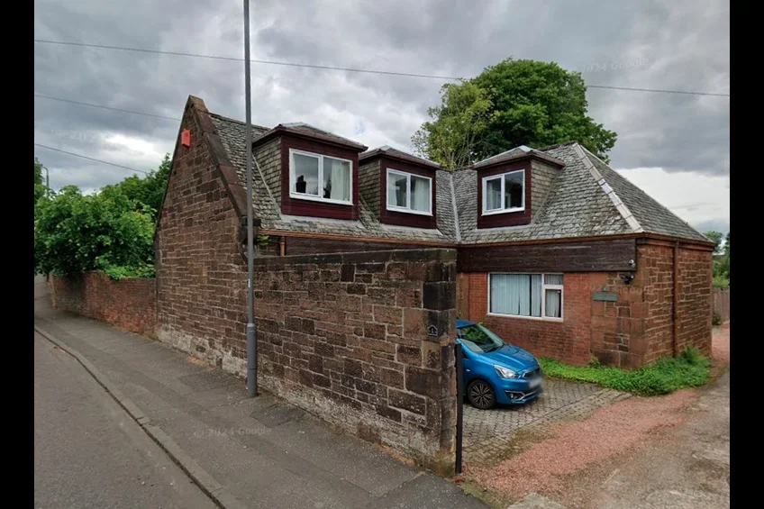 House Arthurlie Avenue in Barrhead