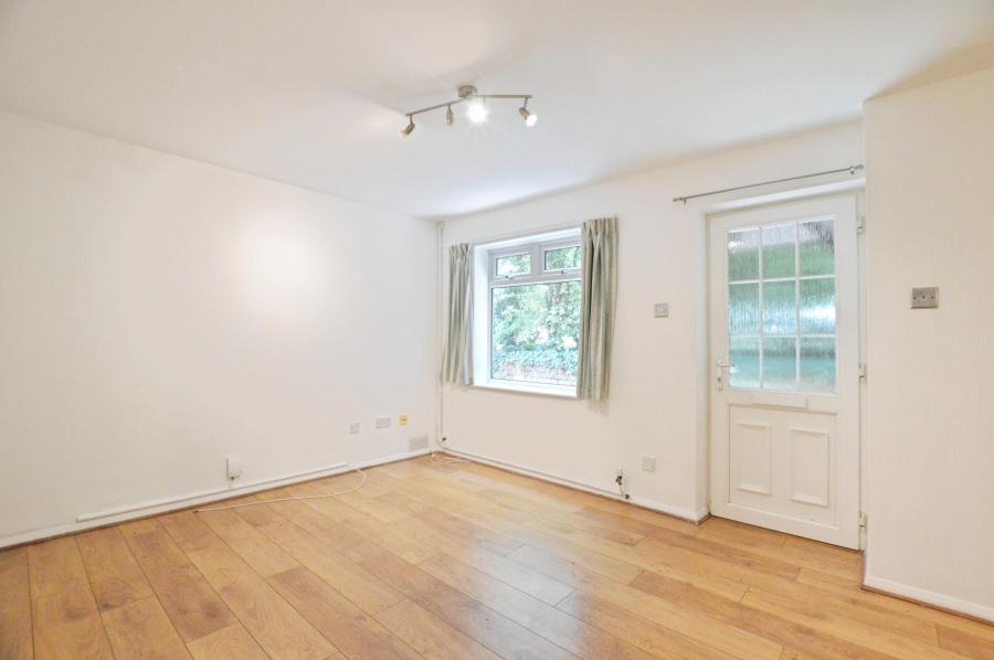House Larkswood Rise in St Albans
