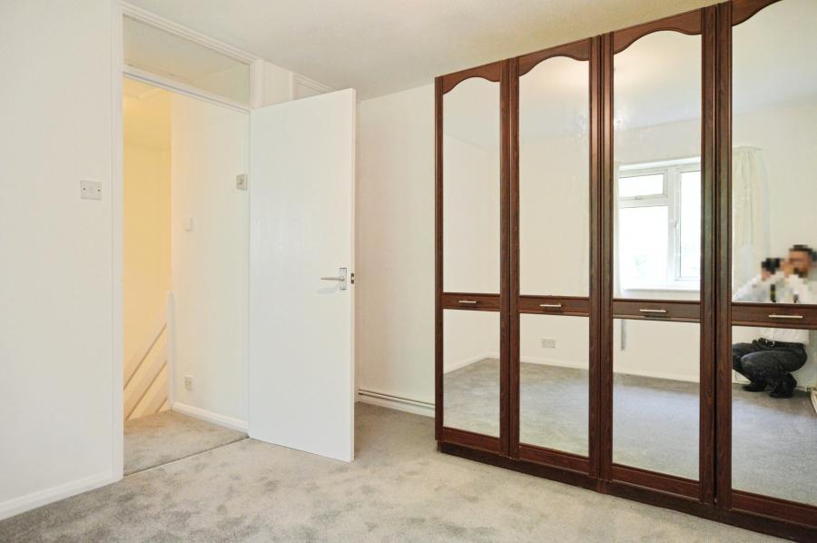 House Larkswood Rise in St Albans