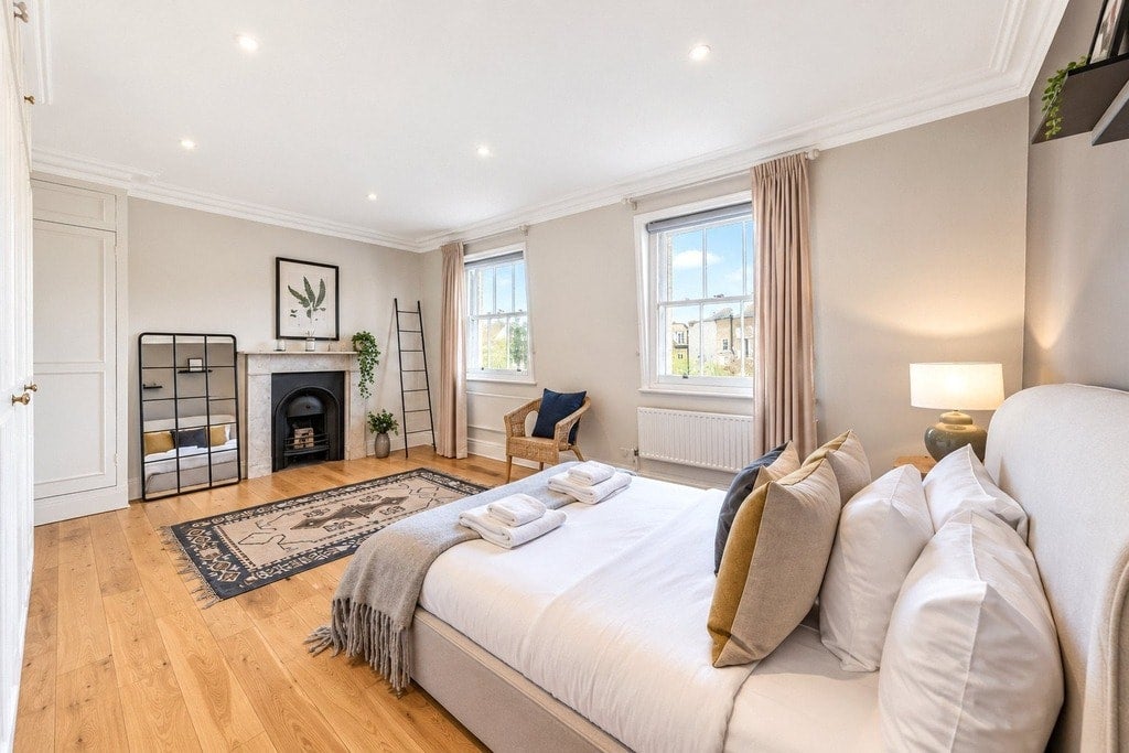 House Pelham Street in Greater London