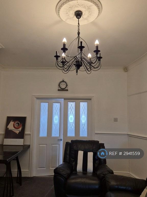 Flat Moorside Road in Salford