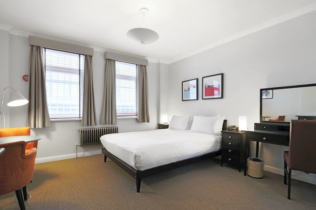 Flat London Bridge in Greater London
