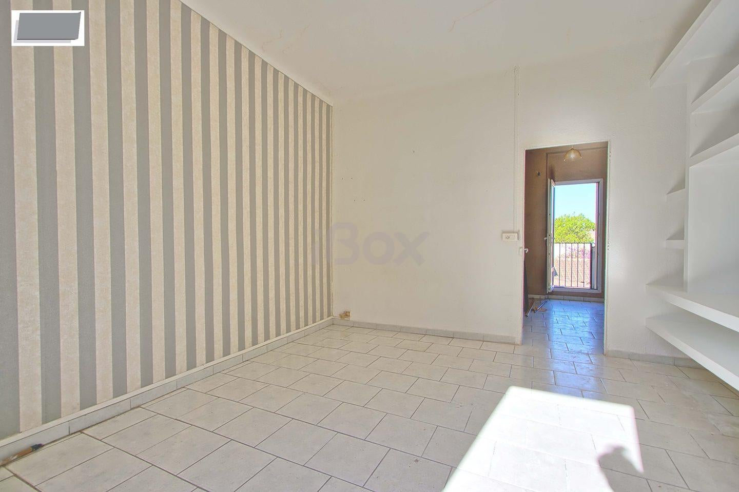 Flat Avenue de Locarno in Toulon