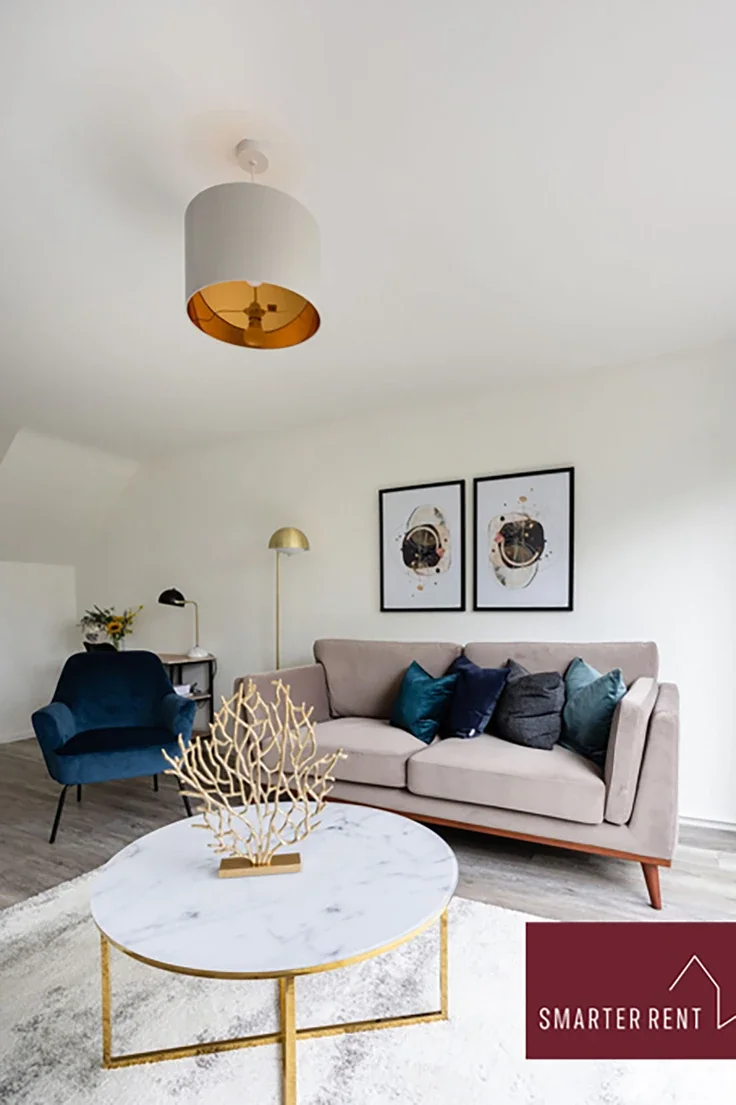 House Raglan Road in Woking