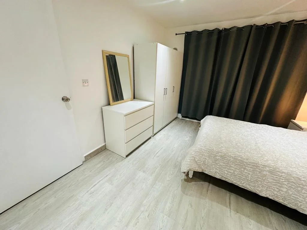 Flat Morgan Street in Greater London