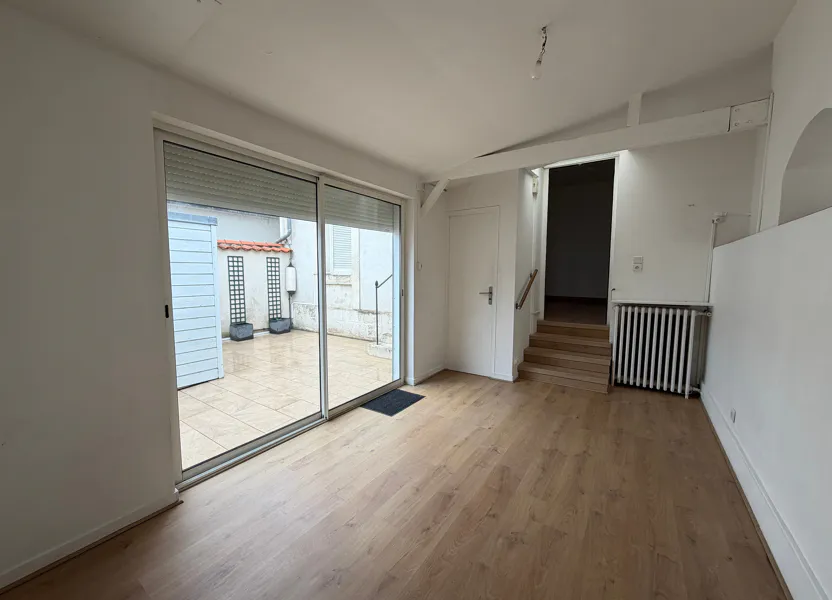 Flat Rue Tessereau in La Rochelle