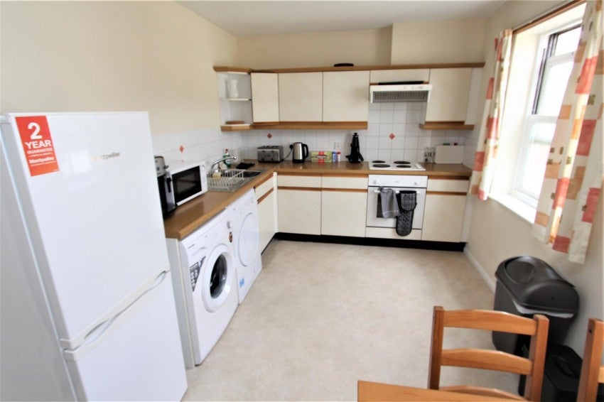 Flat Kingsdown Parade in Bristol
