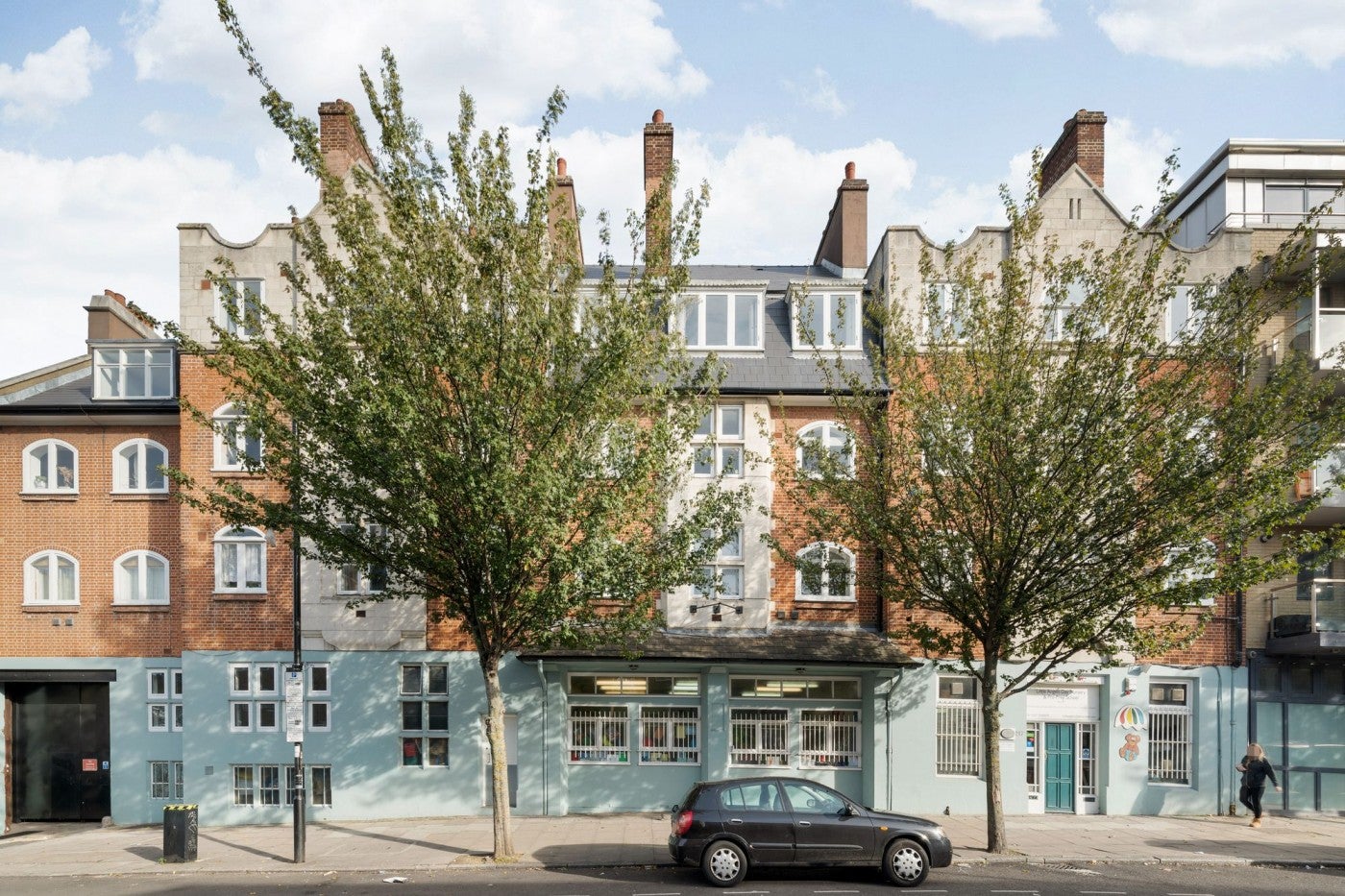 Flat Blackstock Road in Greater London