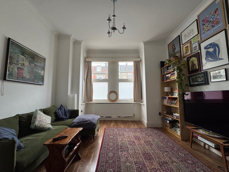 Room Harringay Road in Greater London